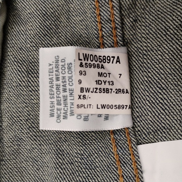 L.L.Bean‎ 1912 Jean Jacket Misses Regular Rinsed Denim XS Made in Mexico - Picture 8 of 8